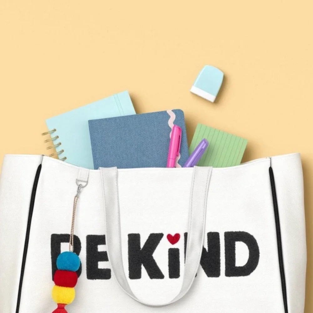 Tote and Pouch Kit for Teacher Bright White - up&up